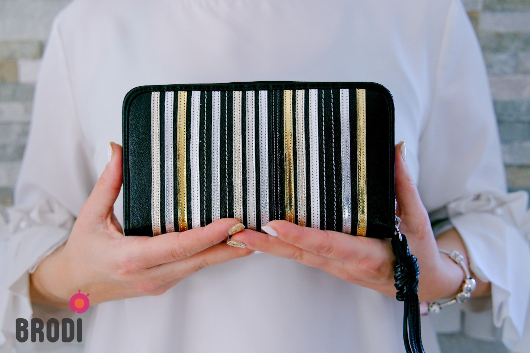 Wallet Flora Black with Silver Stripes