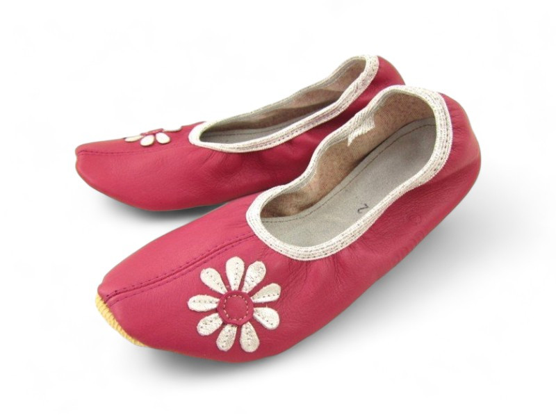 School Slippers Pink with Daisy