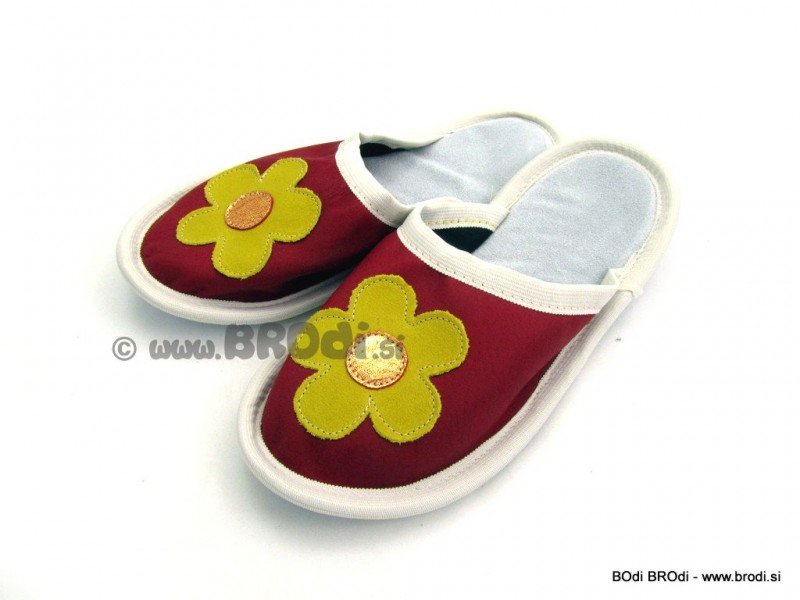Leather Slippers Classic with Flower