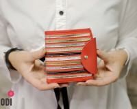 Rdeče črtice - Ula usnjena ženska denarnica 